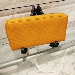 Yellow wallet